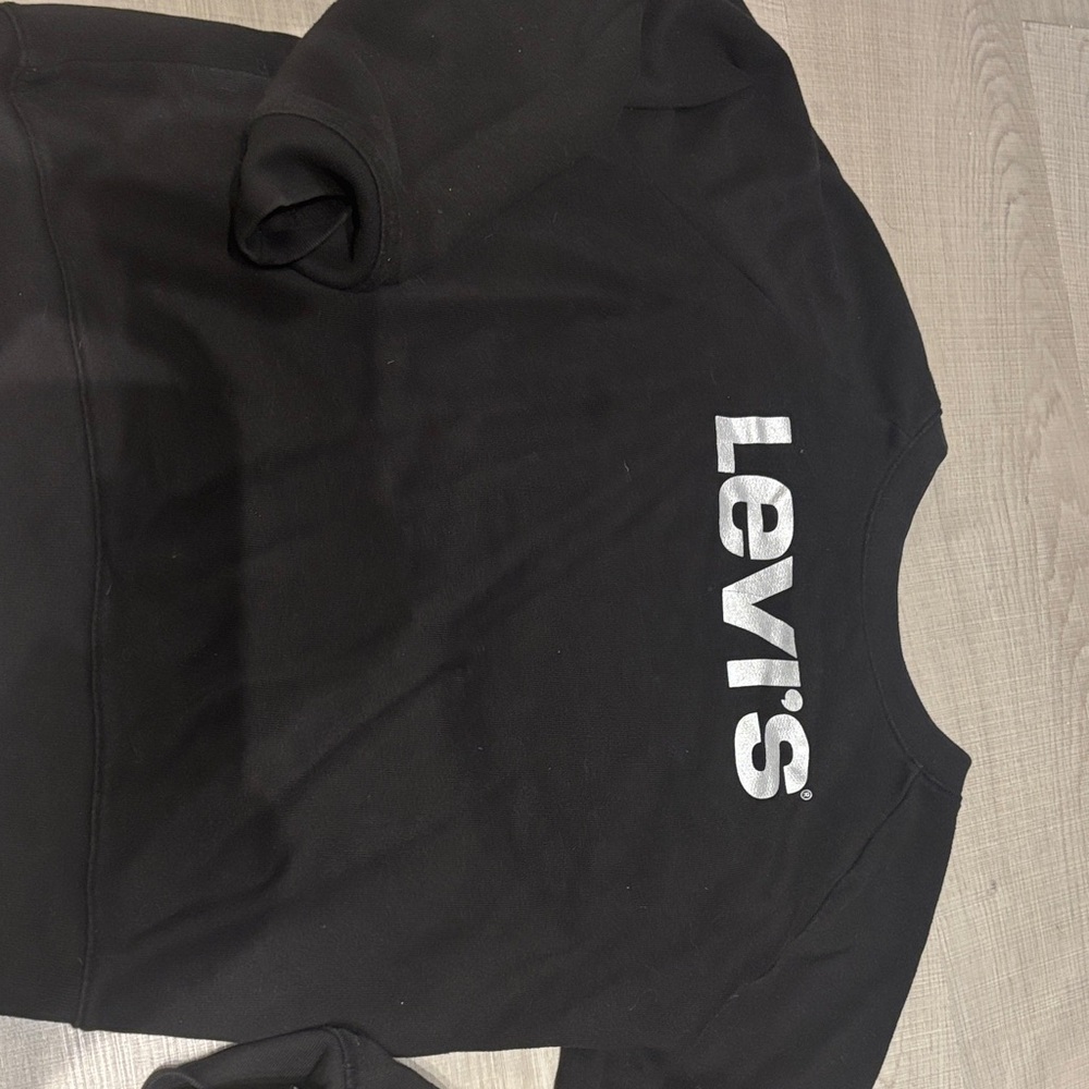 Levi's Black Crewneck Sweatshirt
